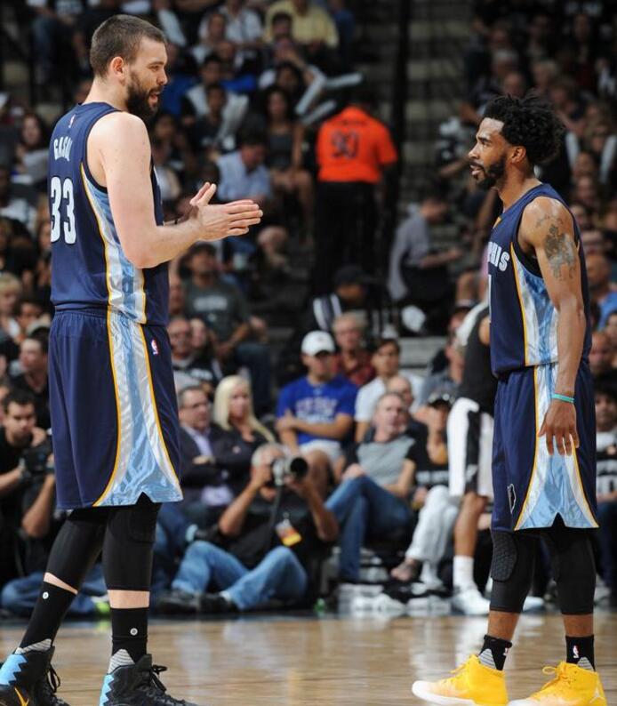 的前場衝擊 的前場衝擊