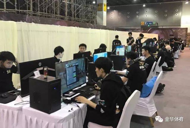 仅强调家庭 仅强调家庭