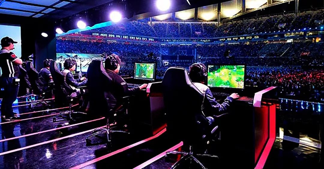 强者并非只 强者并非只