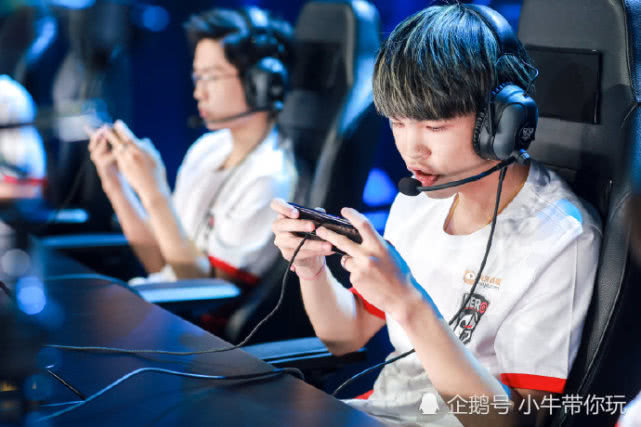 略低于前三 略低于前三
